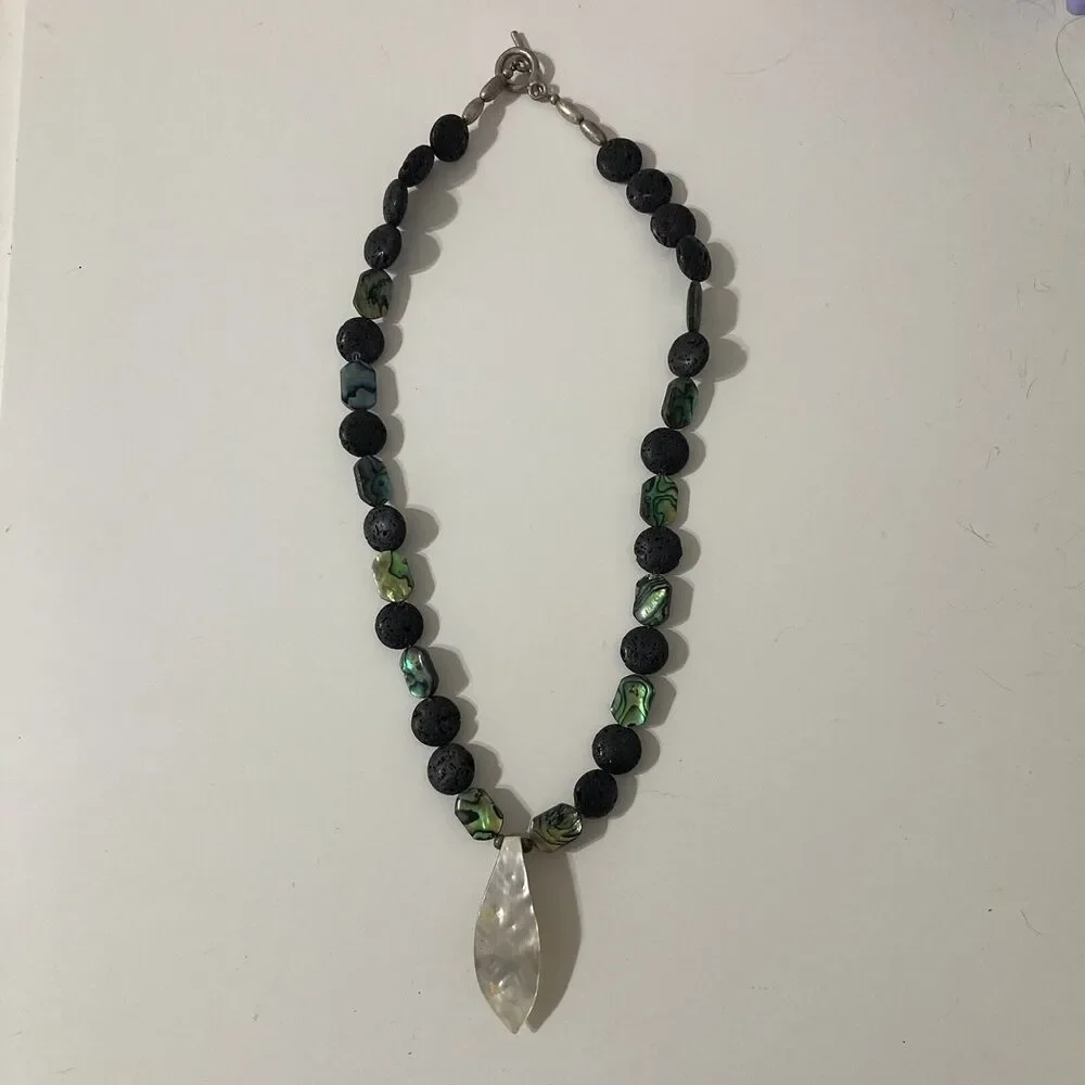Circular Black Green Stone Beaded White Shell Pendant Necklace Silver Toggle